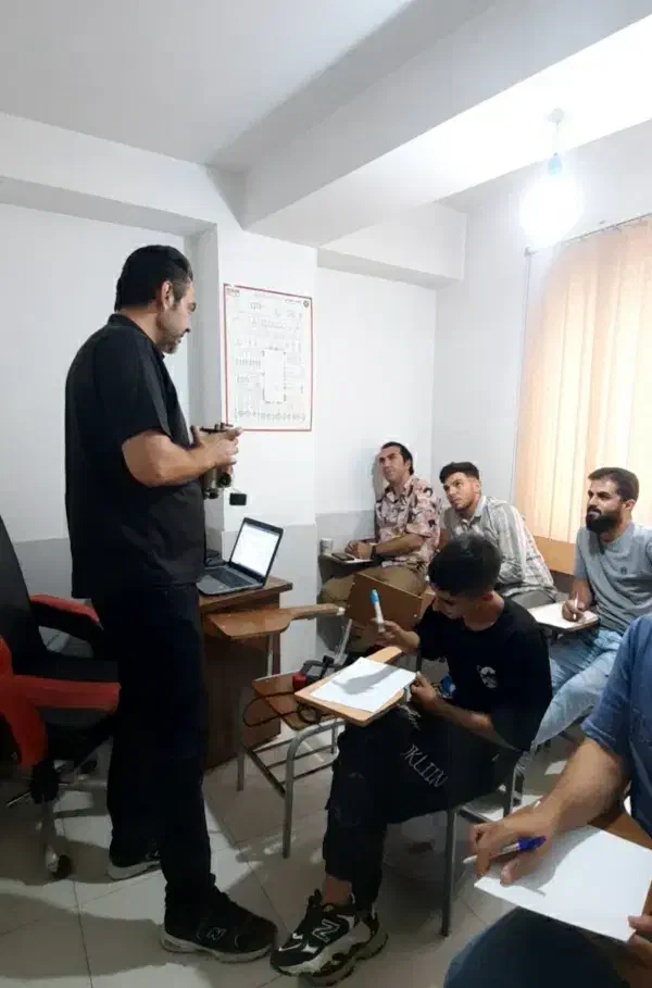 دوره آموزشی تست انژکتور ، کار با دیاگ و برق خودرو|خدمات آموزشی|ارومیه, |دیوار