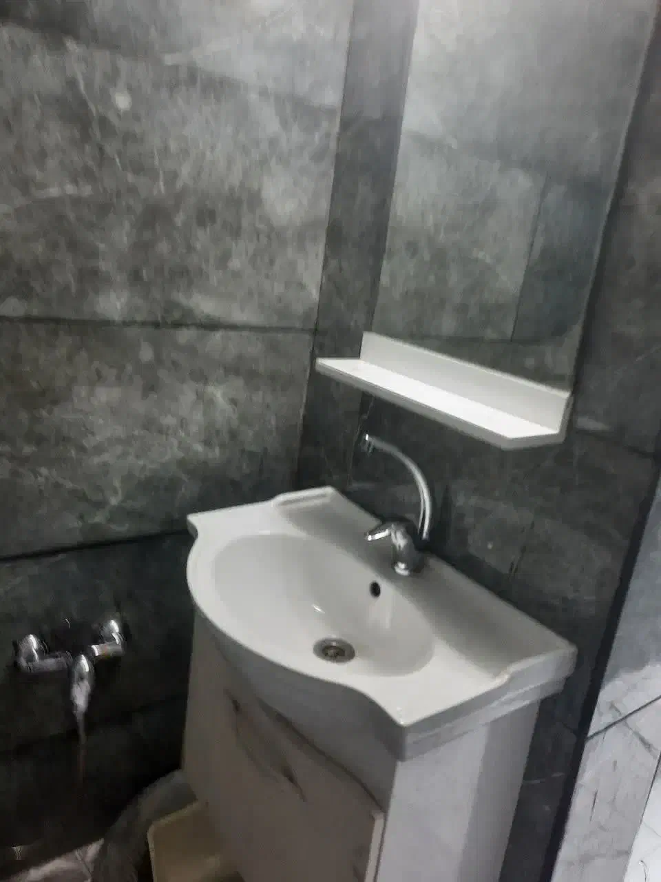 اجاره سالانه|اجارهٔ مغازه و غرفه|کاشان, عربها|دیوار