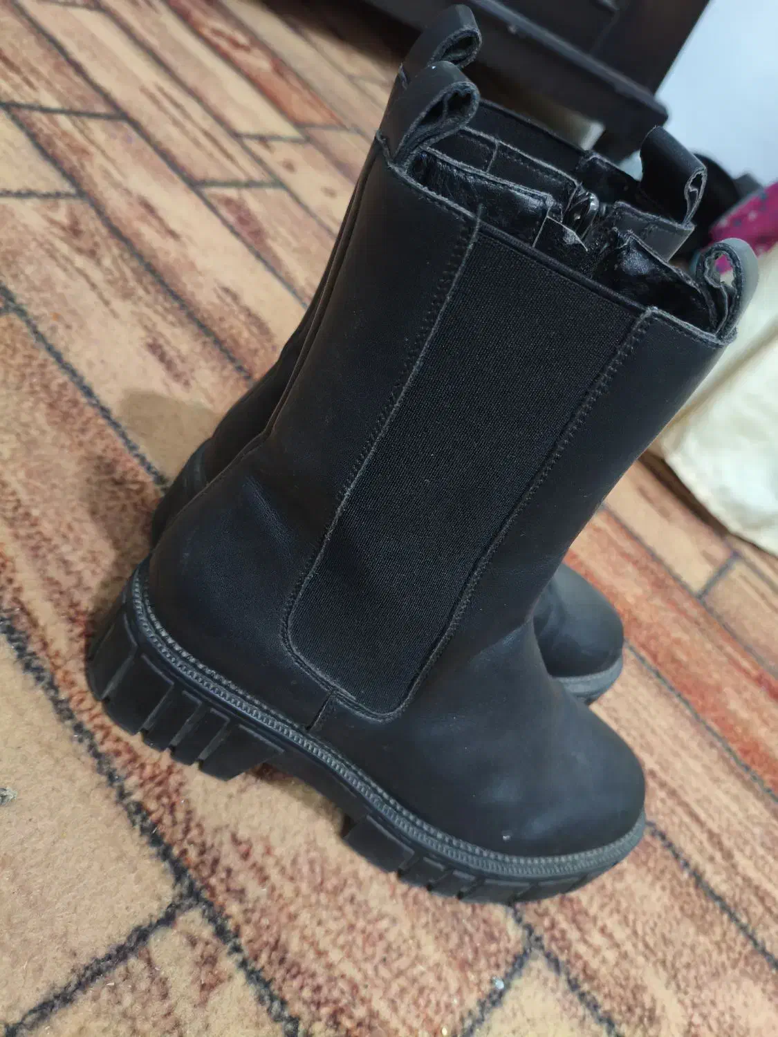 پوتین چرم|کیف، کفش، کمربند|گرمدره, |دیوار