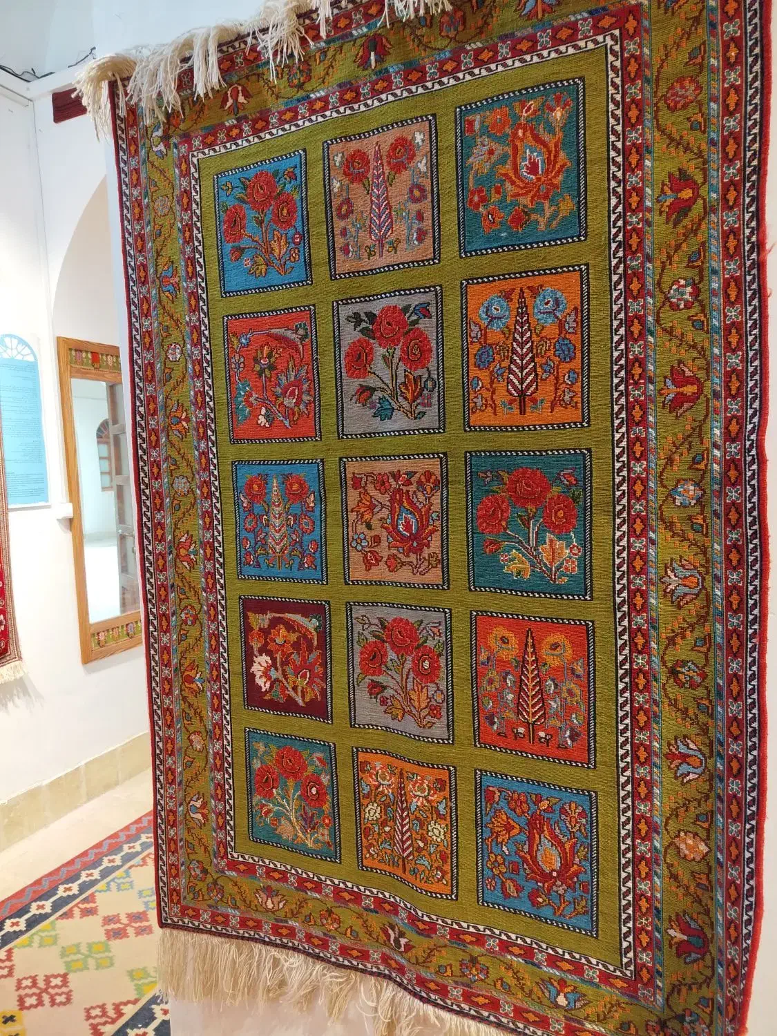 گلیم شیریکی پیچ‌|گلیم، جاجیم، گبه|کرمان, |دیوار