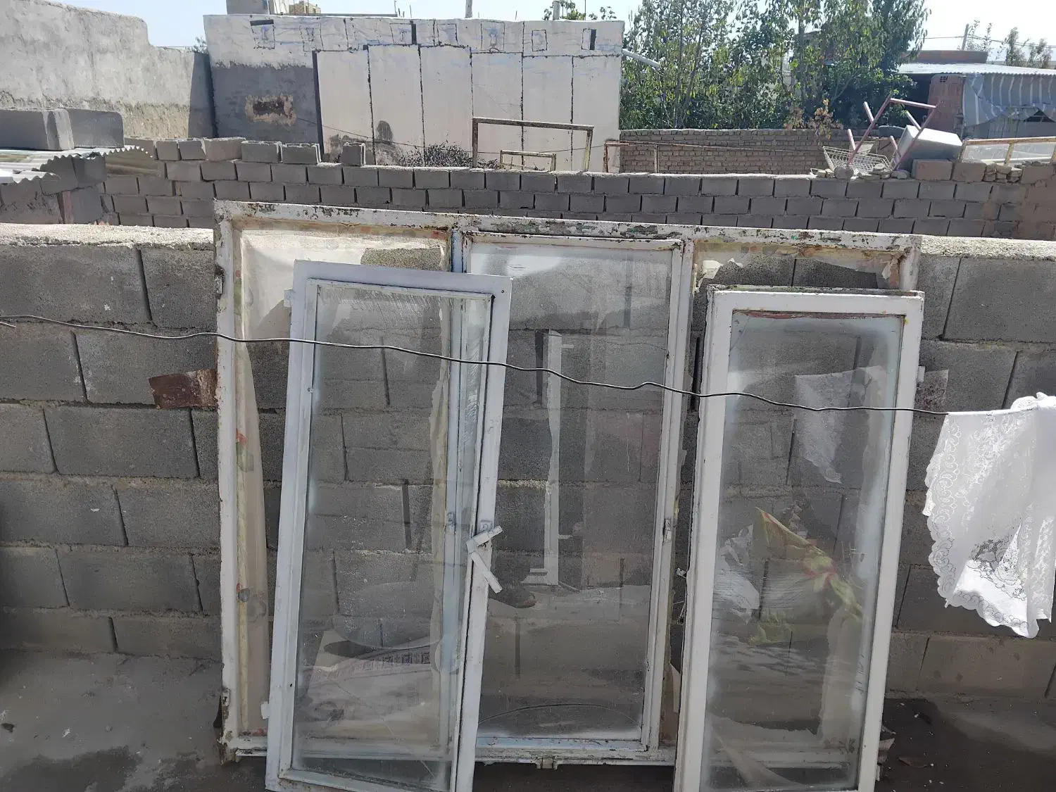 پنجره جنس سنگین|مصالح و تجهیزات ساختمان|بجنورد, |دیوار