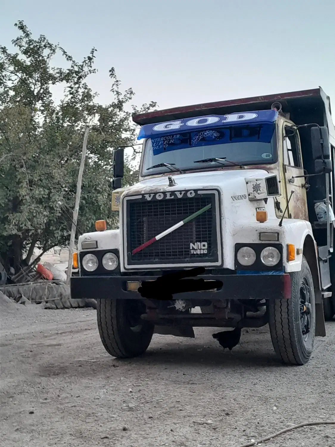 ولوان۱۰|خودرو سنگین|قشلاق دشت, |دیوار