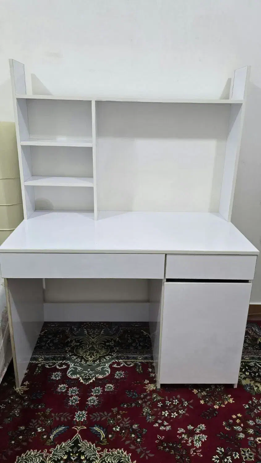 وسایل شخصی|میز تحریر و کامپیوتر|بهبهان, |دیوار