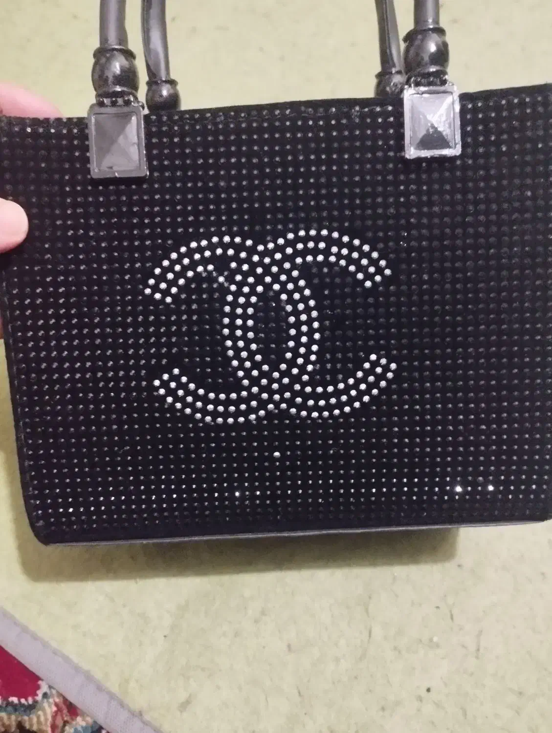 کیف مجلسی|کیف، کفش، کمربند|اهواز, مجاهد|دیوار