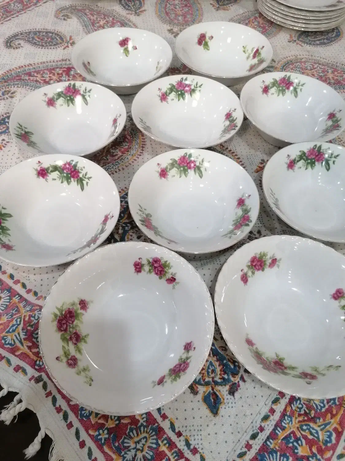 چینی گل سرخی قدیمی|ظروف سرو و پذیرایی|تهران, ستارخان|دیوار