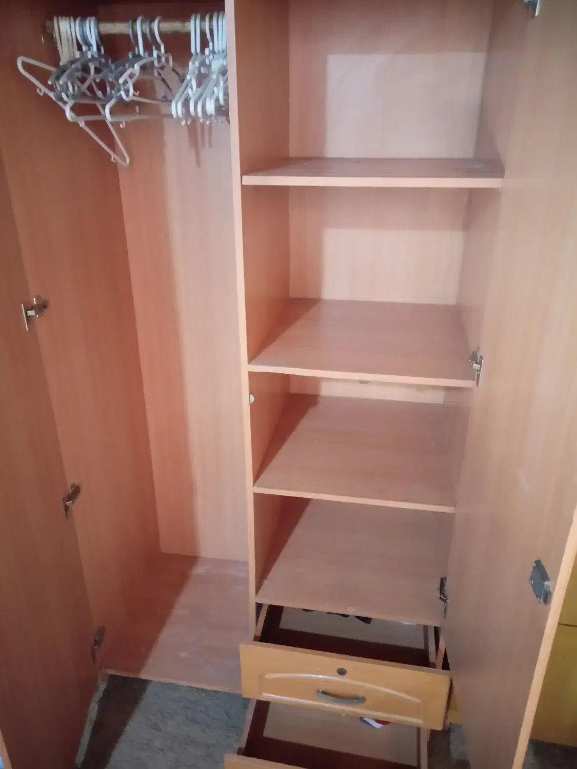 کمد|جاکفشی، کمد، دراور|کیش, |دیوار