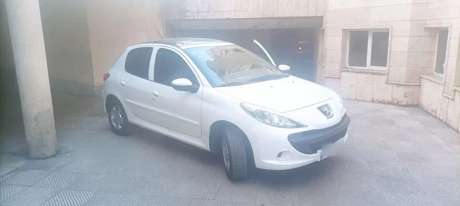 ۲۰۷ اتومات پاناروما|خودرو سواری و وانت|تهران, دزاشیب|دیوار