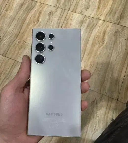 اس ۲۴ الترا نچرال تیتانیوم|موبایل|اردبیل, |دیوار