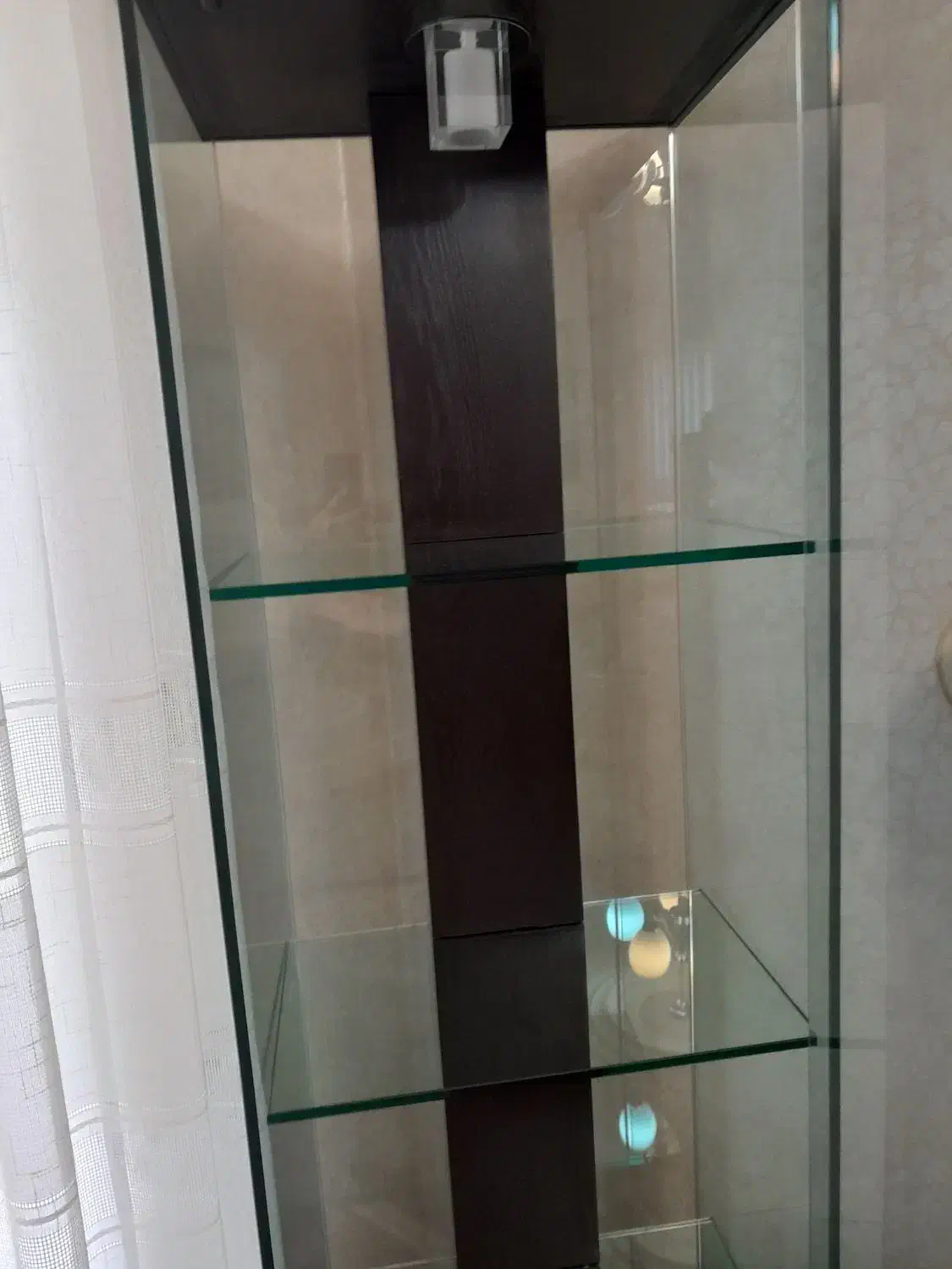 ویترین شیشه ای|بوفه، ویترین، کنسول|طرقبه, |دیوار