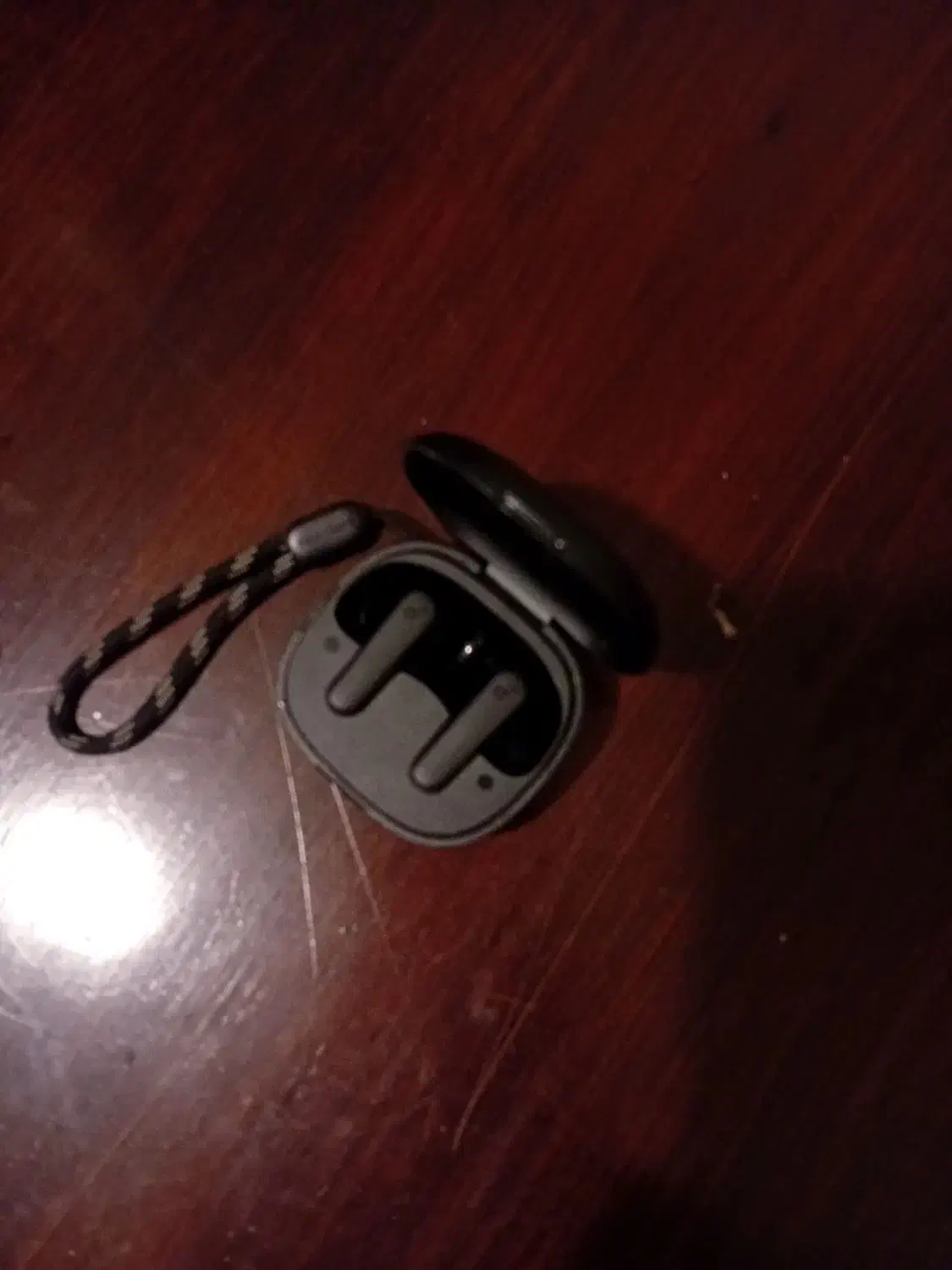 ایرپاد ..نو|لوازم جانبی موبایل و تبلت|پرند, فاز ۶|دیوار