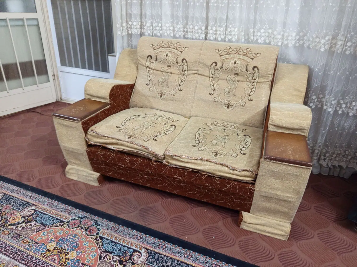 مبل|مبلمان خانگی و میز عسلی|حمیدیا, |دیوار