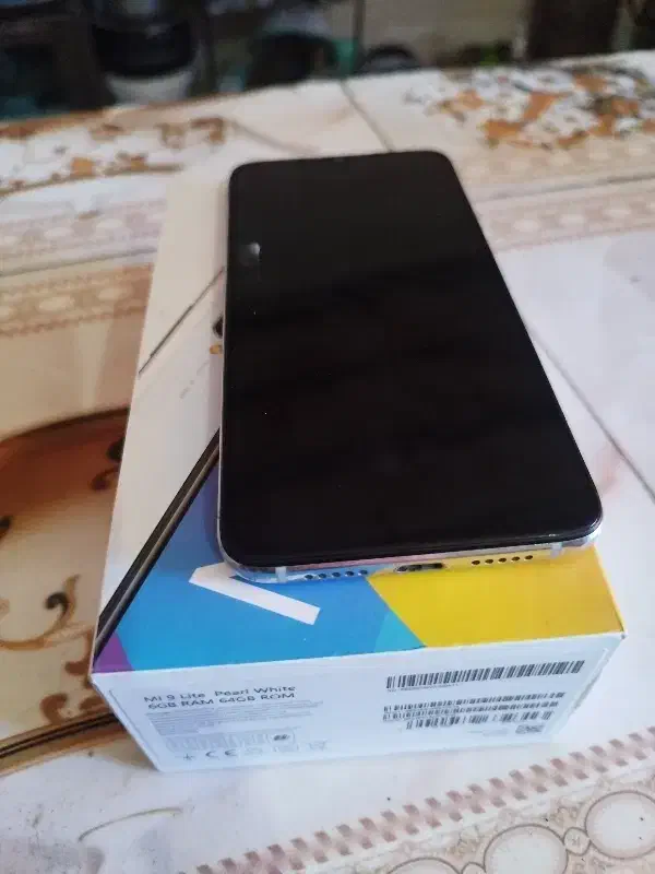 mi9 lite|موبایل|میناب, |دیوار