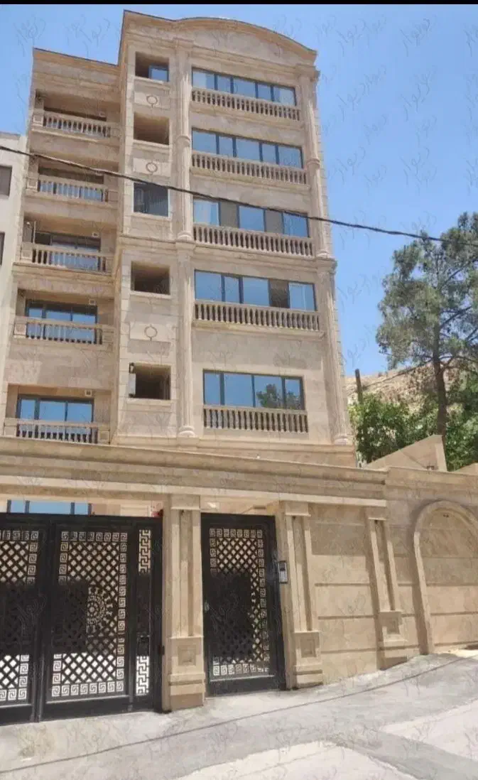 آپارتمان تک واحدی230 متری 3خواب بلوار فدک زیر قیمت|فروش آپارتمان|شیراز, فضل‌آباد|دیوار