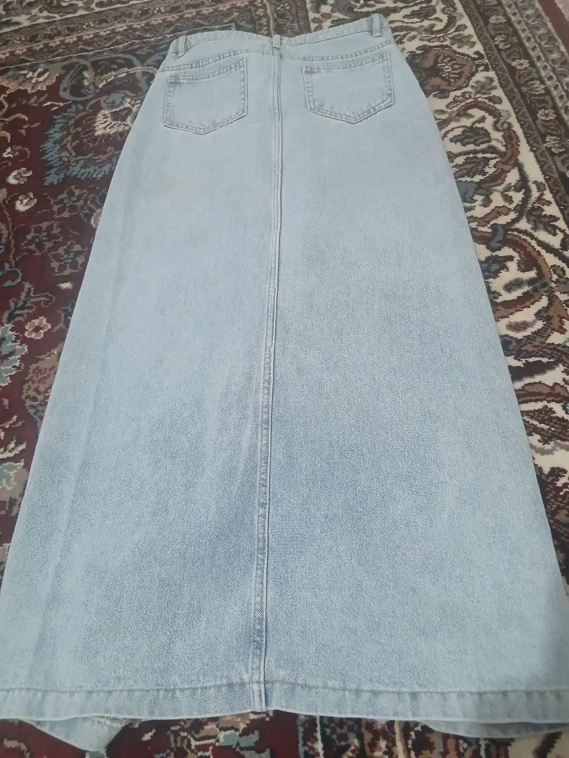 دامن لی نو|لباس|نیشابور, شهرک رسولی|دیوار