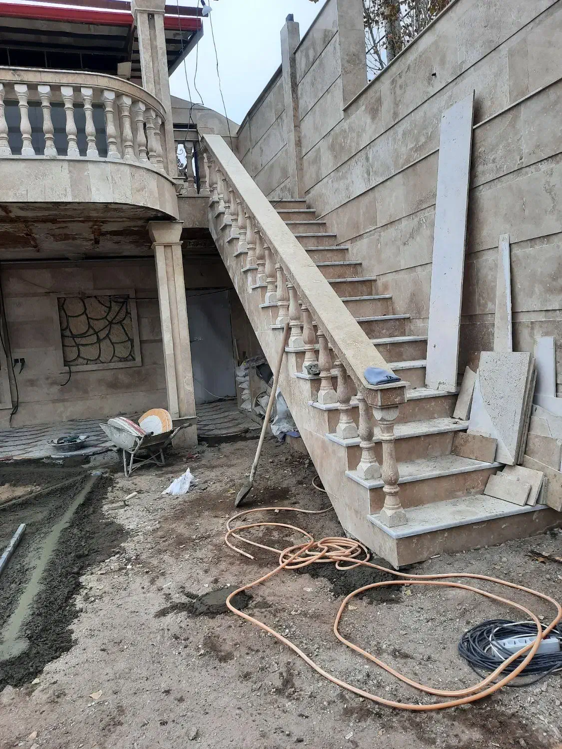 کاشیکاری و سیمانکاری|خدمات پیشه و مهارت|تبریز, |دیوار