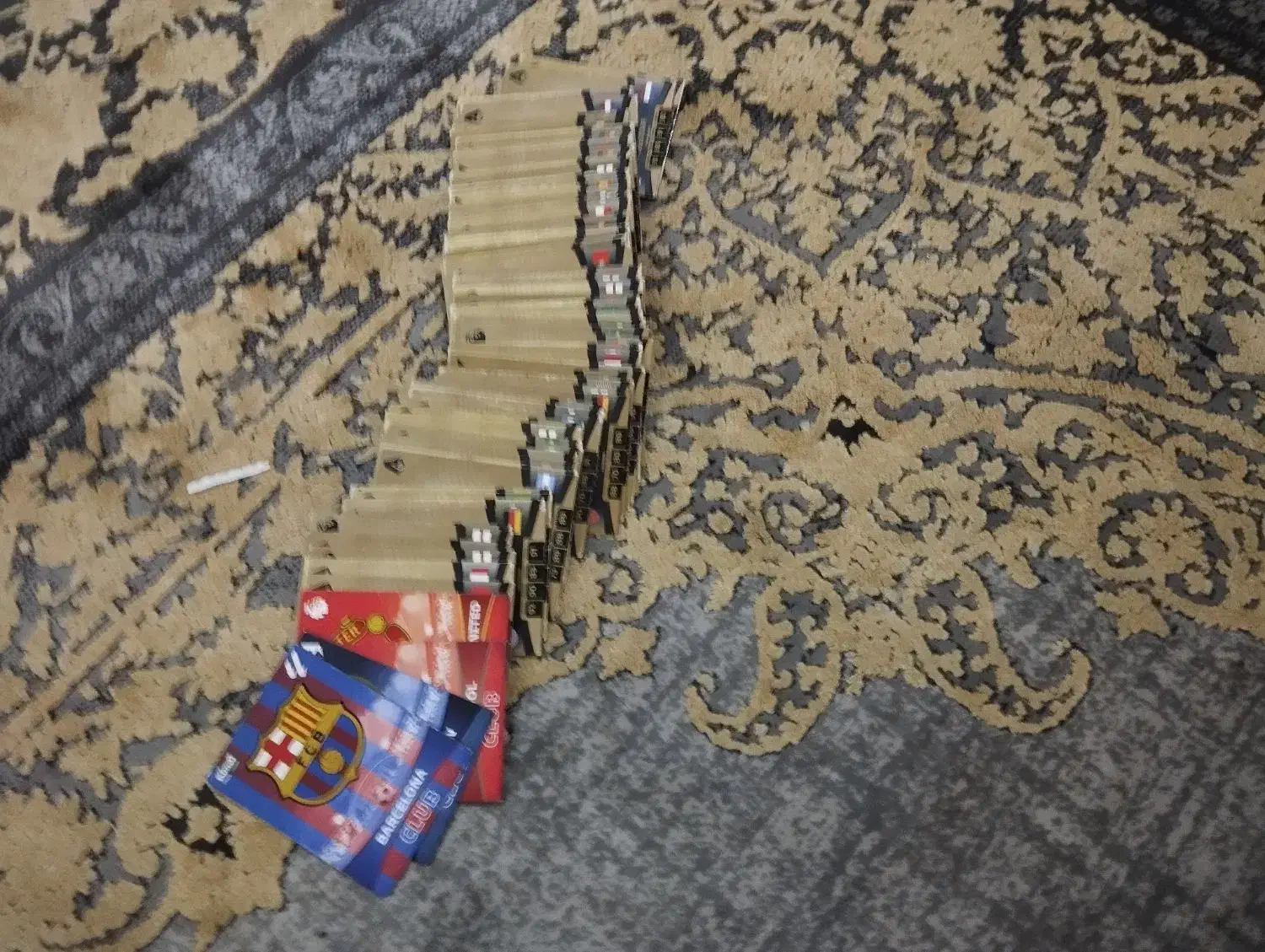 کیمدی|اسباببازی|چالوس, |دیوار