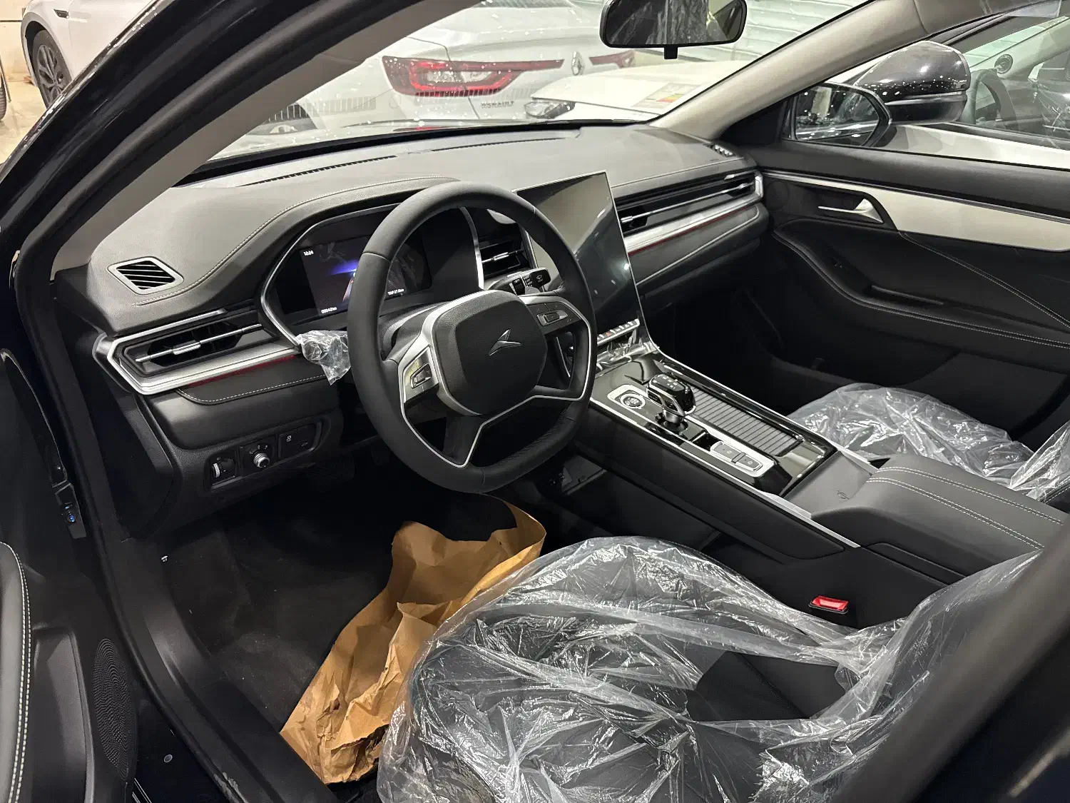 Kmc j7|خودرو سواری و وانت|اصفهان, خواجو|دیوار