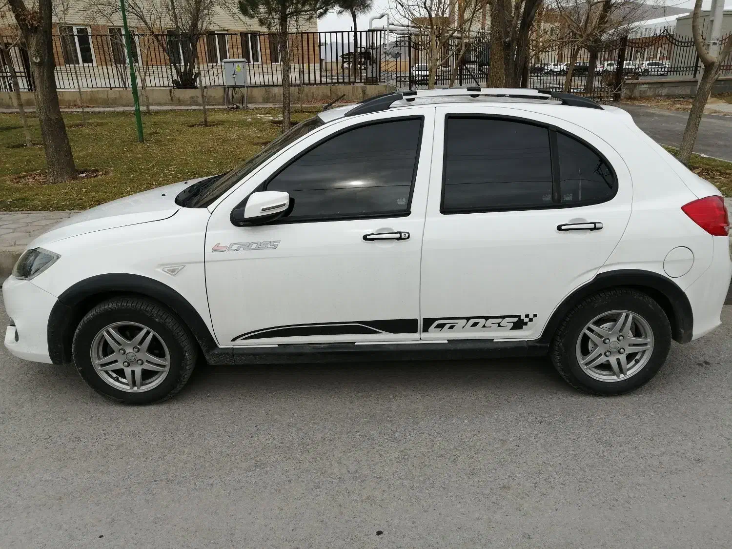 خودرو کوییک|خودرو سواری و وانت|شهرکرد, |دیوار