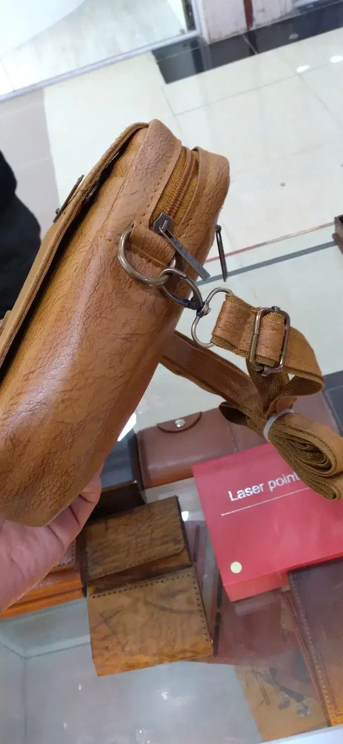 کیف دوشی چرم مرغوب|کیف، کفش، کمربند|بندر ماهشهر, |دیوار