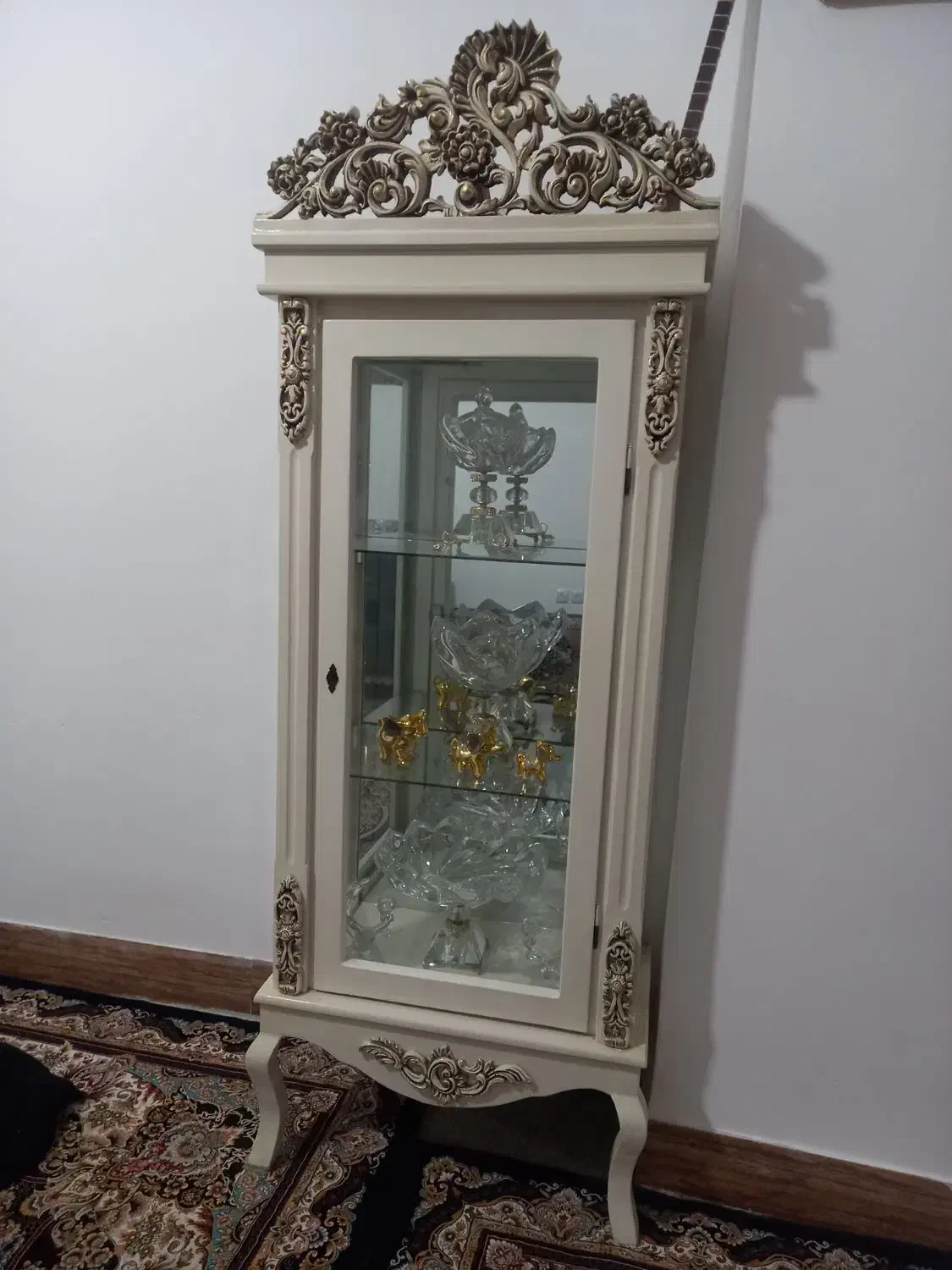 پادیشن|بوفه، ویترین، کنسول|قم, نیروگاه|دیوار