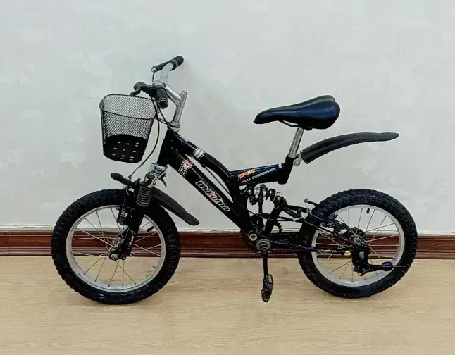 دوچرخه سایز ۱۶ کمک‌فنردار تمیز و آماده استفاده|دوچرخه، اسکیت، اسکوتر|تهران, تهرانپارس شرقی|دیوار
