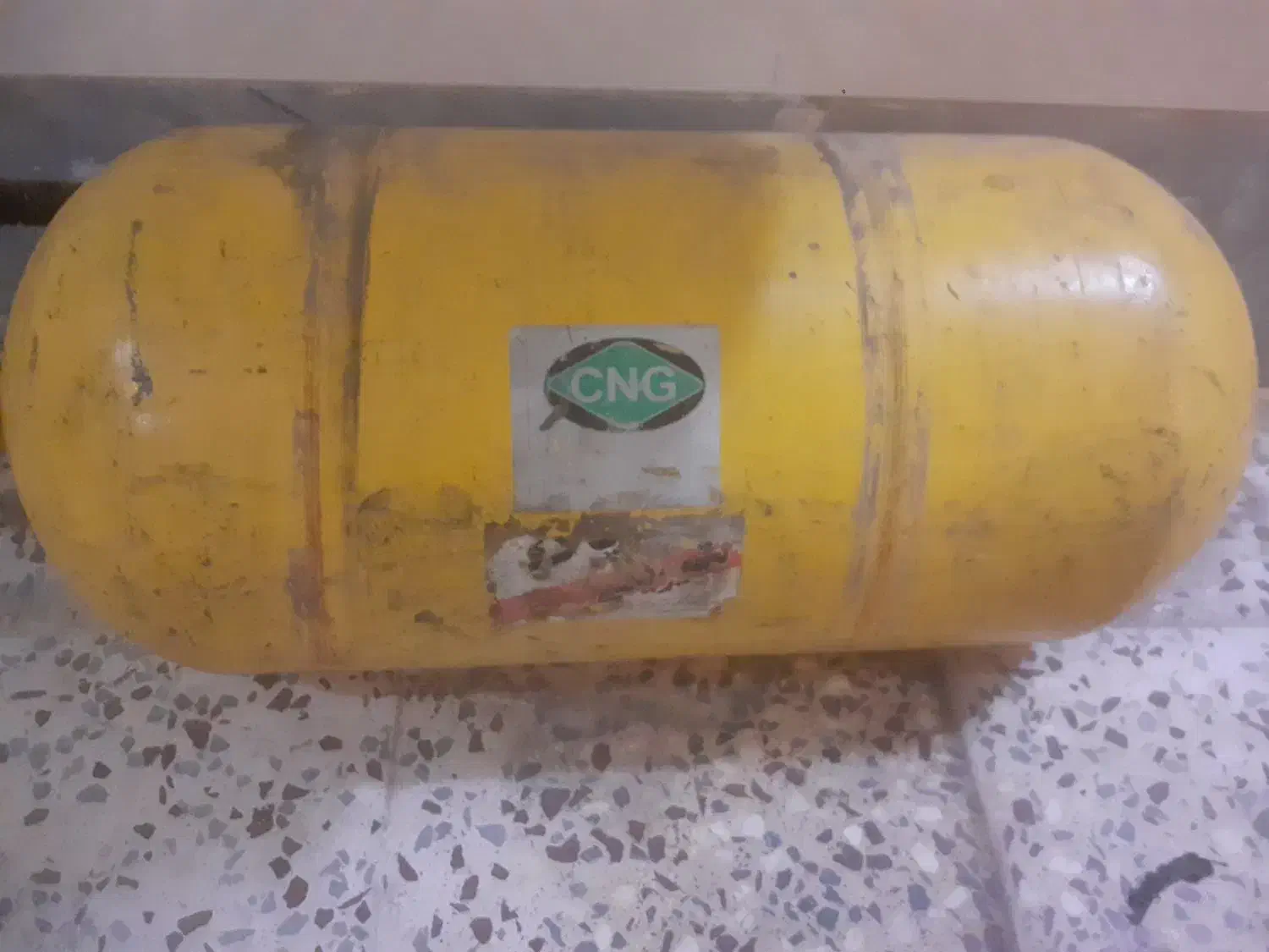 ف وش یک عدد کپسول سی ان جی پراید ۱۸ کیلویی|قطعات یدکی و لوازم جانبی|اهواز, زیتون کارگری|دیوار