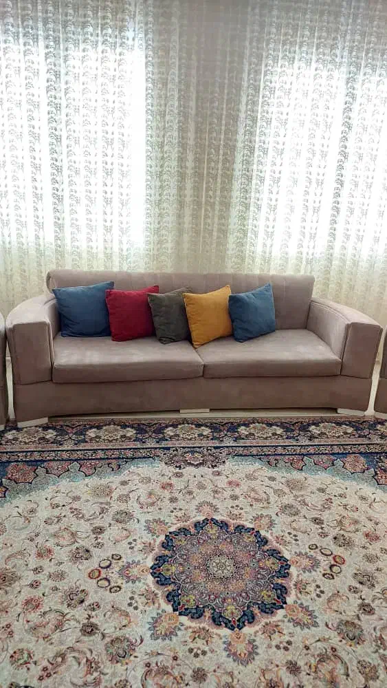 مبل راحتی ۹ نفره در شاهین ویلا|مبلمان خانگی و میز عسلی|کرج, بنیاد|دیوار