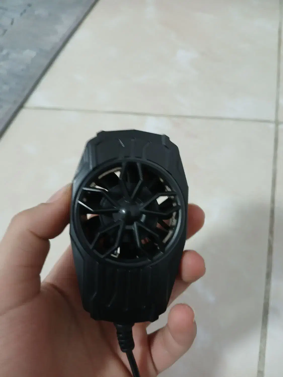 فن خنک کننده گوشی|لوازم جانبی موبایل و تبلت|اصفهان, محله اسلامی|دیوار