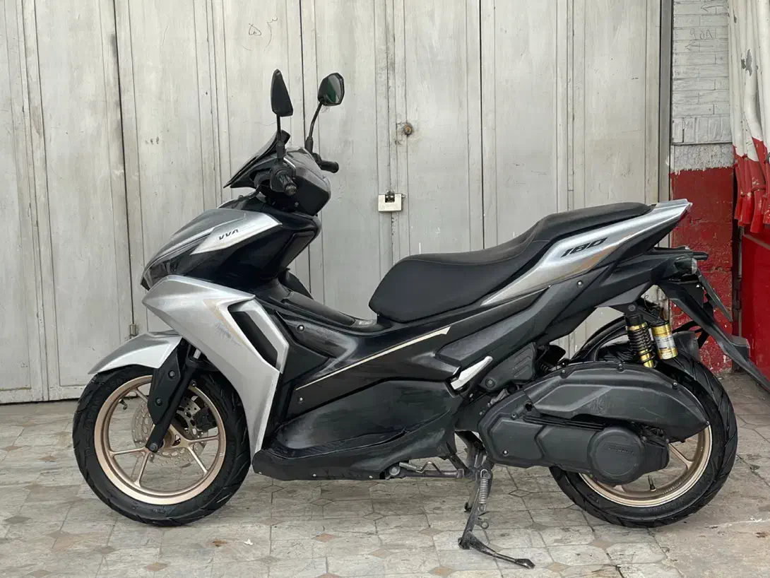 طرح ایروکس زیگما ۱۸۰cc مدل ۱۴۰۱|موتورسیکلت|شیراز, شهرک مهدیه|دیوار