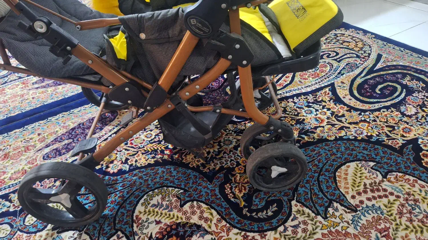 یک کالسکه بچه فوری فروشب|کالسکه و لوازم جانبی|قدس, شهرقدس|دیوار