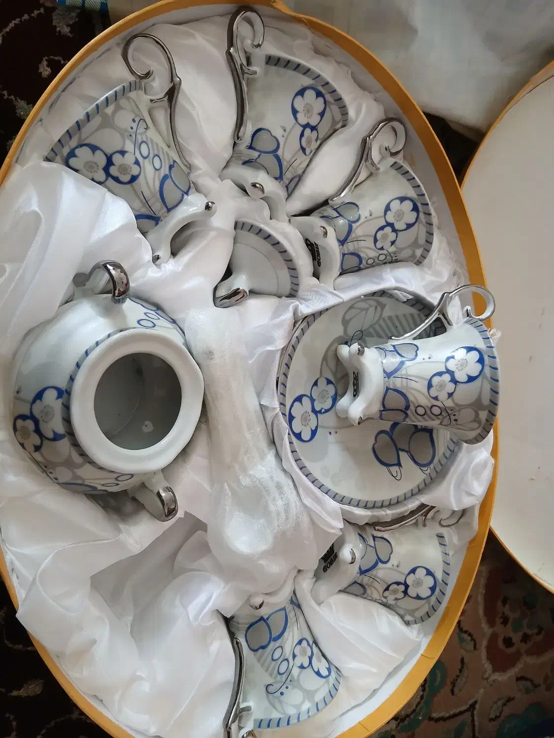 تعدادی وسایل منزل|ظروف نگهدارنده، پلاستیکی، یک‌بارمصرف|تبریز, |دیوار