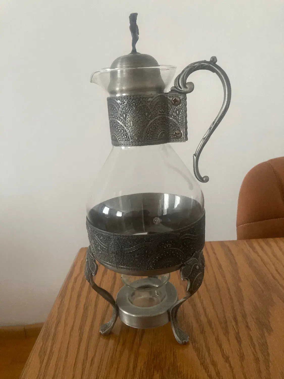 سینی چینی دسته پیوتر بهمراه قوری شیشه ای وارمری|ظروف سرو و پذیرایی|نوشهر, |دیوار