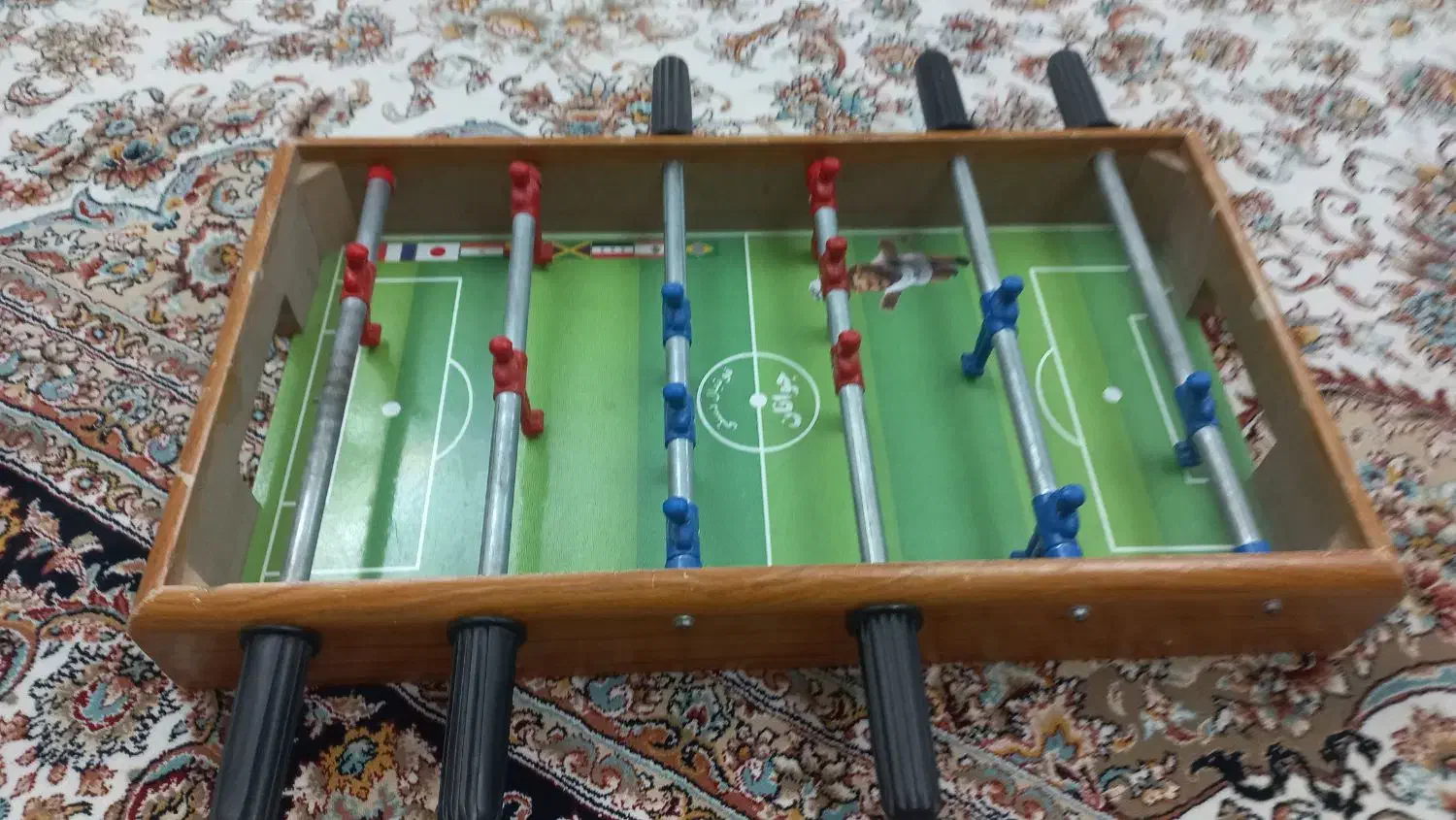 فوتبال دستی|ورزش‌های توپی|اندیشه, اندیشه فاز ۴|دیوار