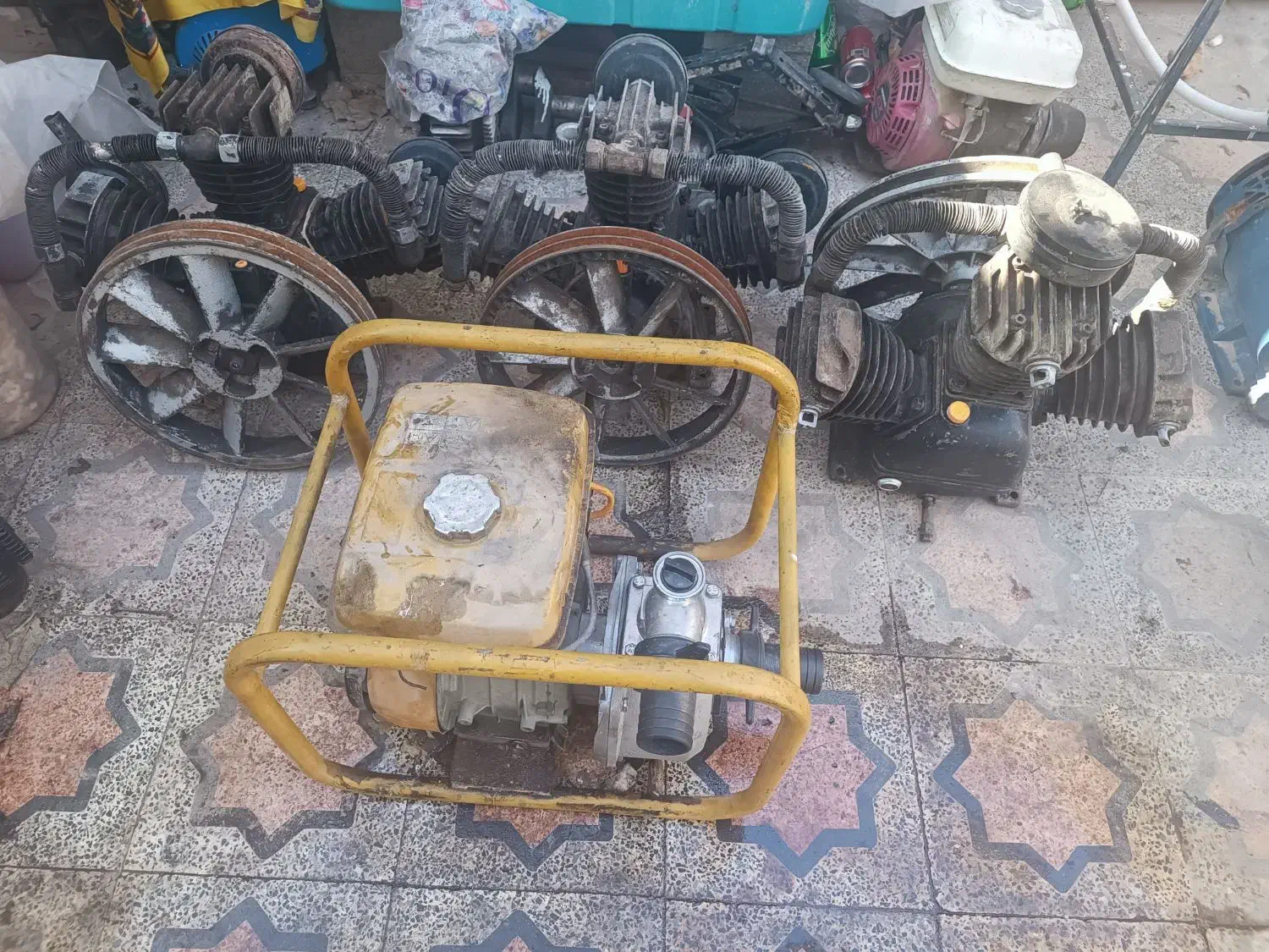 پمپ آبکش و پمپ باد|ماشین‌آلات صنعتی|شیراز, کوشک میدان|دیوار