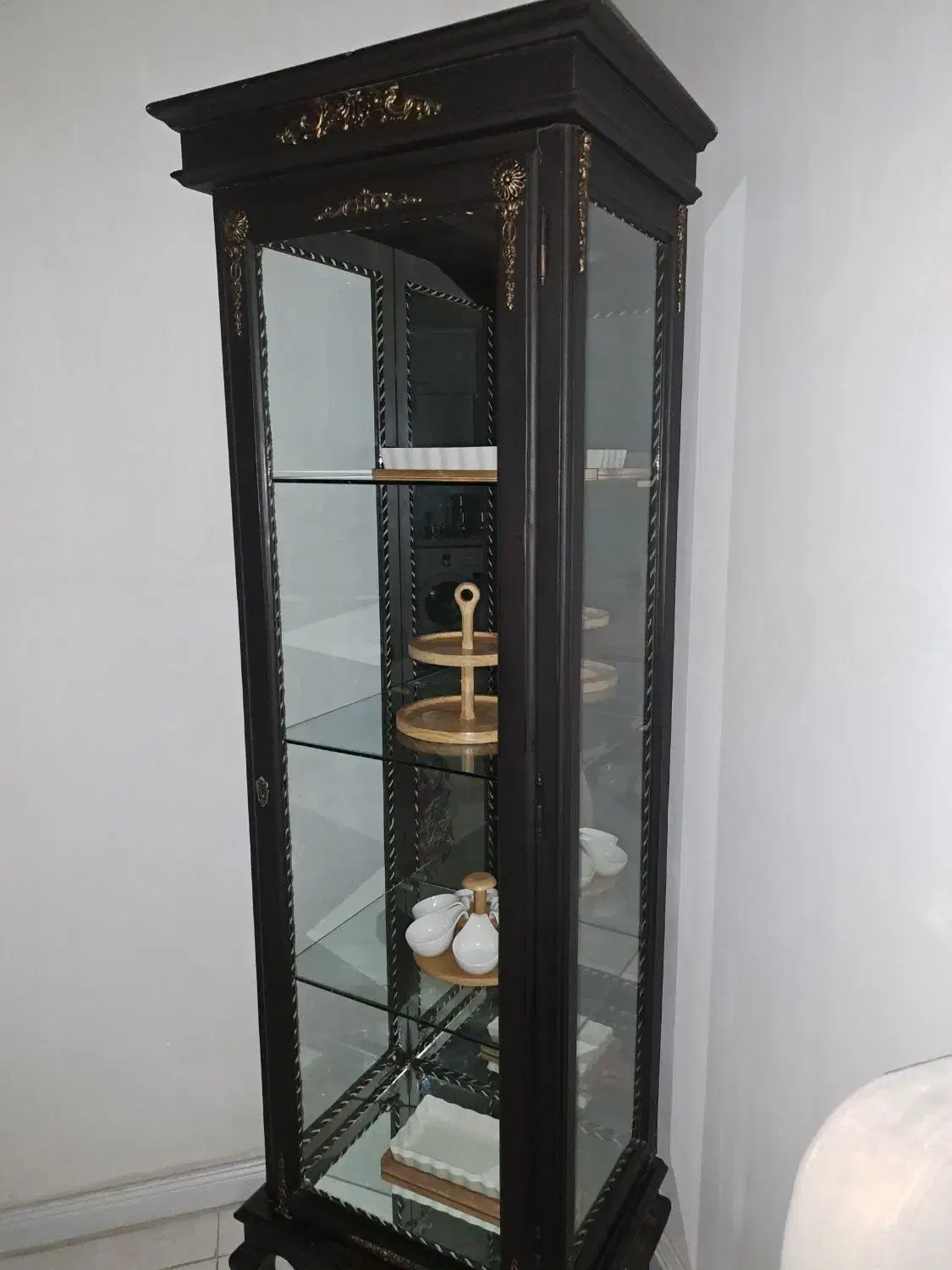 بوفه در حد نو|بوفه، ویترین، کنسول|گنبد کاووس, |دیوار