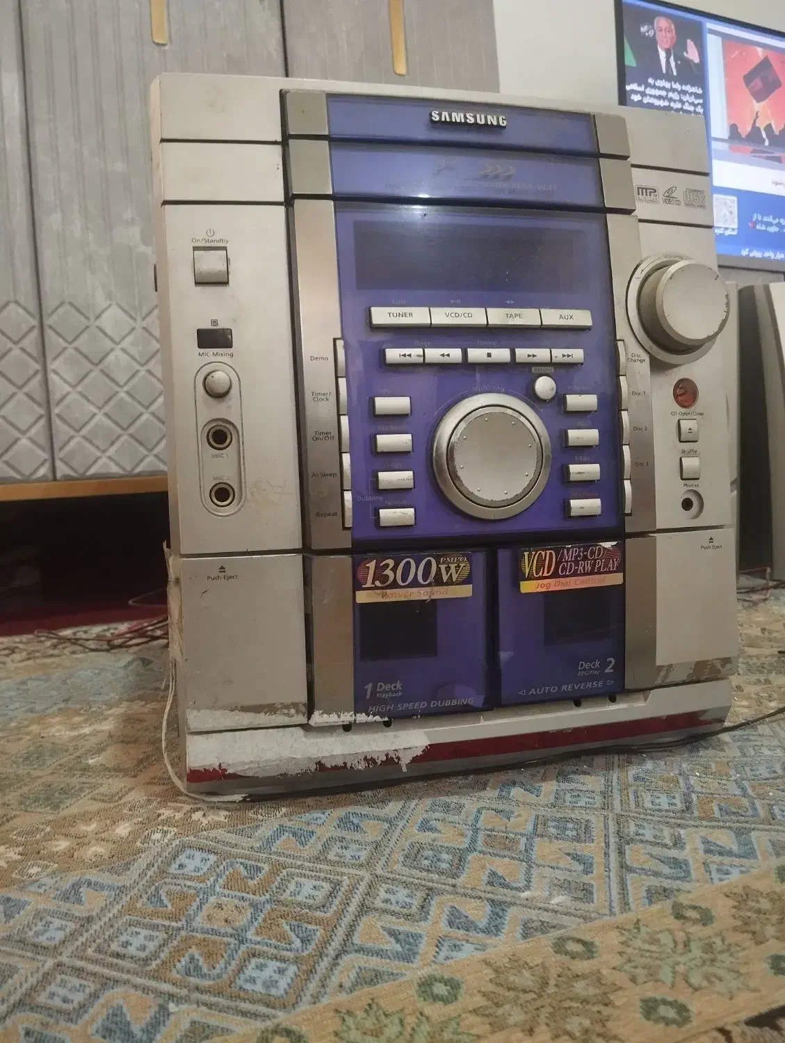 cdسه دیسک دارای aux|پخش‌کننده DVD و ویدیو|خمین, |دیوار