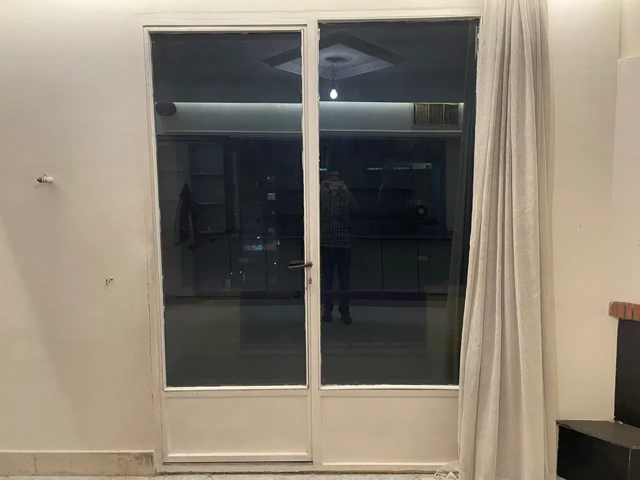 شیشه|مصالح و تجهیزات ساختمان|اصفهان, سعادت‌آباد|دیوار