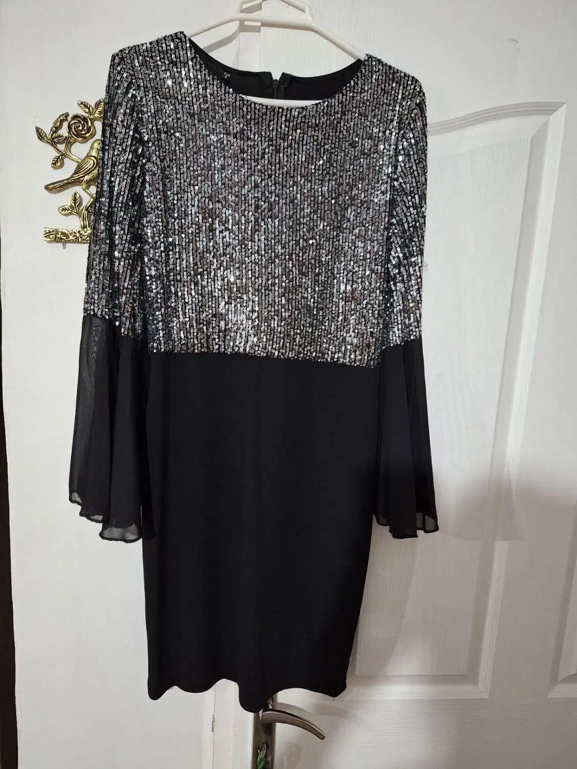 لباس  مجلسی|لباس|تبریز, |دیوار