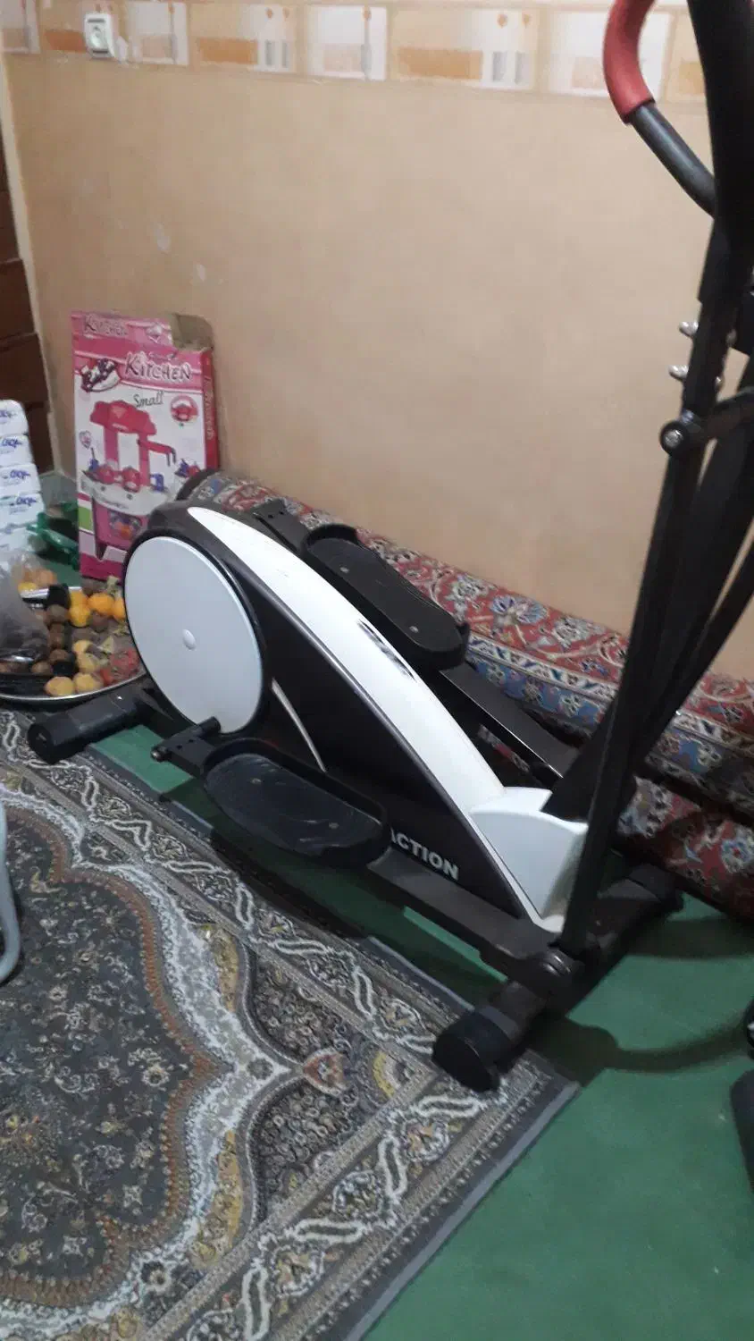 اسکس فضایی (دوچرخه ثابت )|تجهیزات ورزشی|رباطکریم, رباطکریم|دیوار