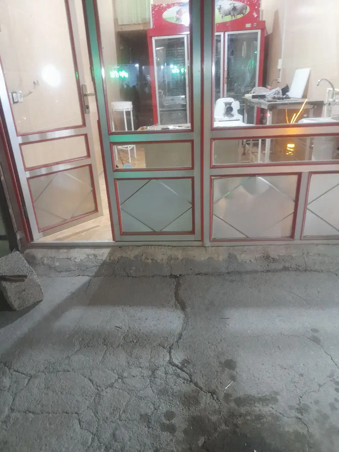 مغازه اجاره|اجارهٔ مغازه و غرفه|سنندج, |دیوار