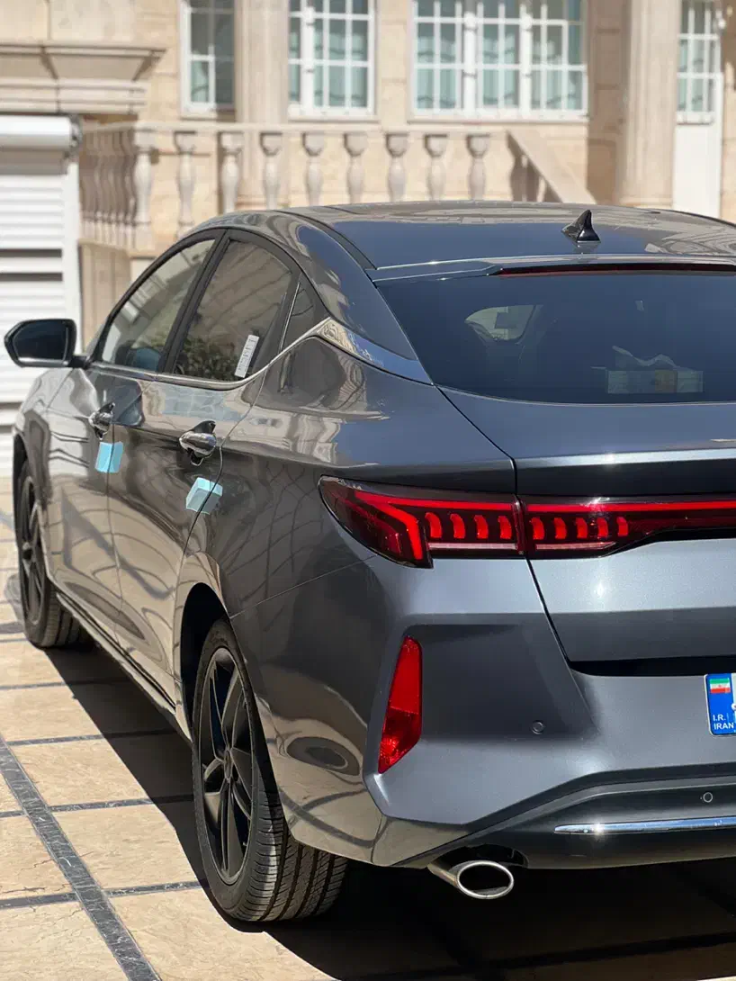 کی ام سی j7 مدل ۱۴۰۳ خاکستری مشابه صفر|خودرو سواری و وانت|محلات, |دیوار