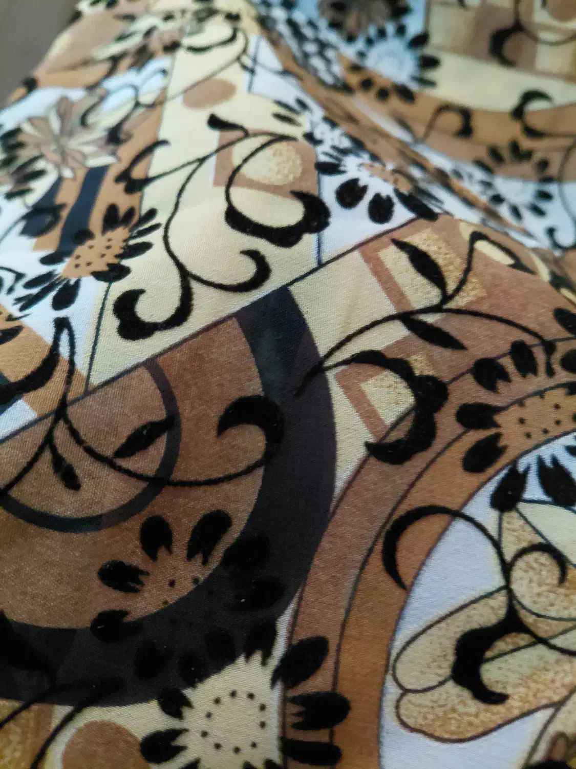 چادر|لباس|تهران, دکتر هوشیار|دیوار