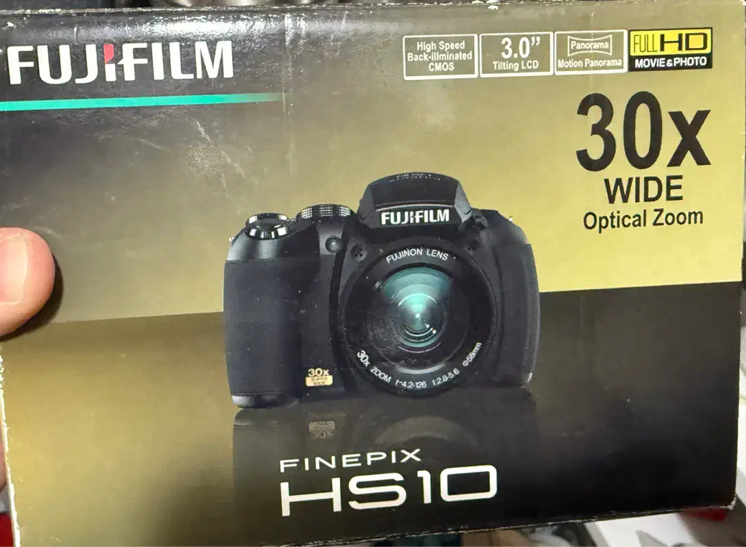 دوربین فوجی فیلم HS10|دوربین عکاسی و فیلمبرداری|آبادان, |دیوار