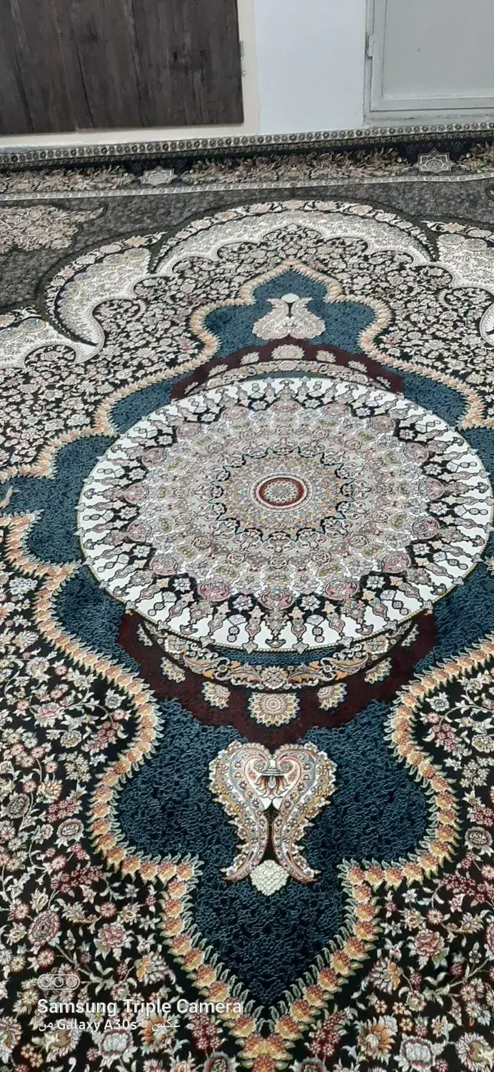 فرش ماشینی|فرش|سمنان, |دیوار