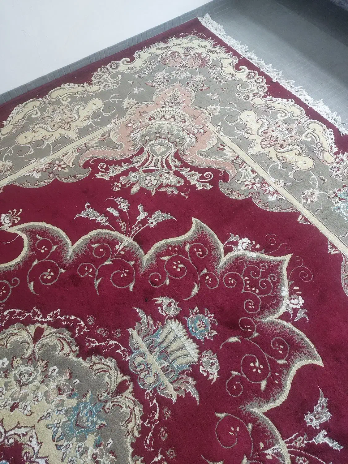 فرش ۱۲متری و ۶ متری.|فرش|بندر گز, |دیوار