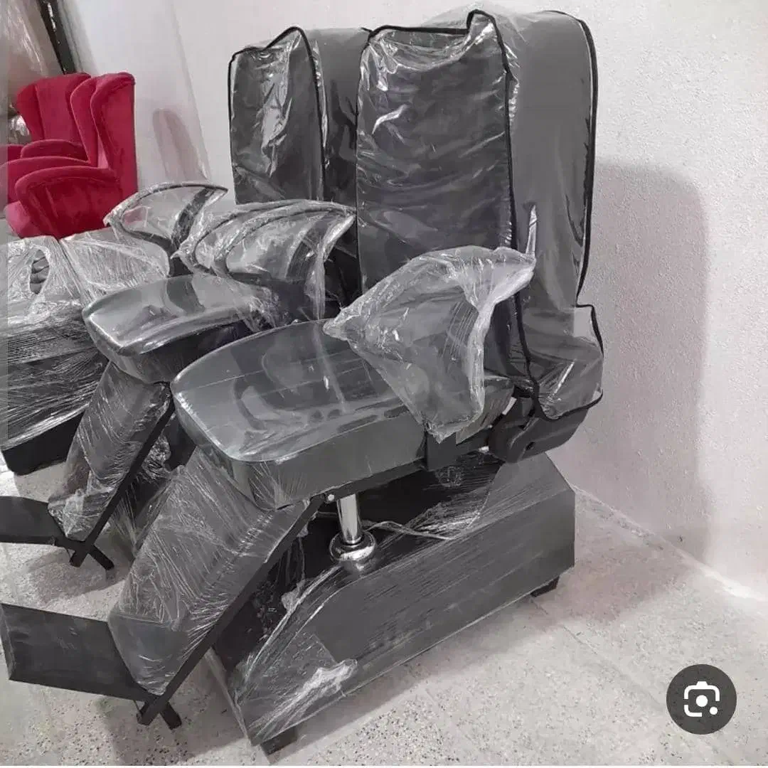 صندلی و دکور آرایشگاه|آرایشگاه و سالنهای زیبایی|قشم, |دیوار