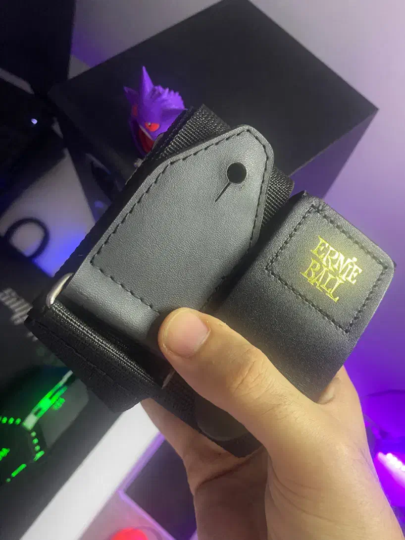 دو عدد استرپ کمربند گیتار ارنی بال آکبند نو|گیتار، بیس، امپلیفایر|بندر انزلی, پاسداران|دیوار