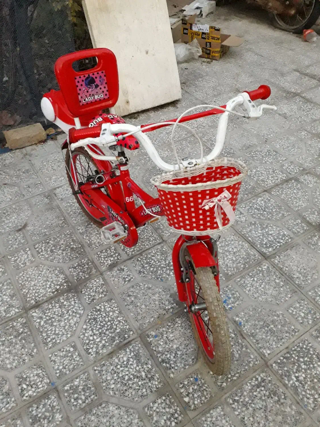 دوچرخه ۱۶خیلی تمیزوسالم|دوچرخه، اسکیت، اسکوتر|کبودرآهنگ, |دیوار