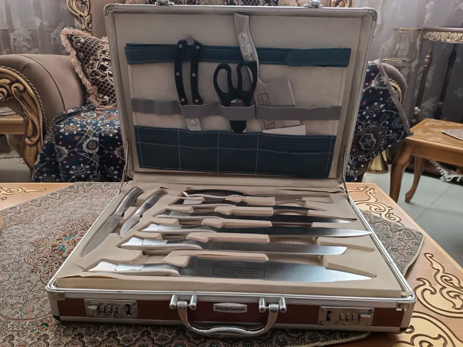 سرویس چاقو آلمانی اصل باسامسونت رمز دار نو زیرقیمت|ظروف پختوپز|شاهینشهر, شهرک هشت بهشت|دیوار