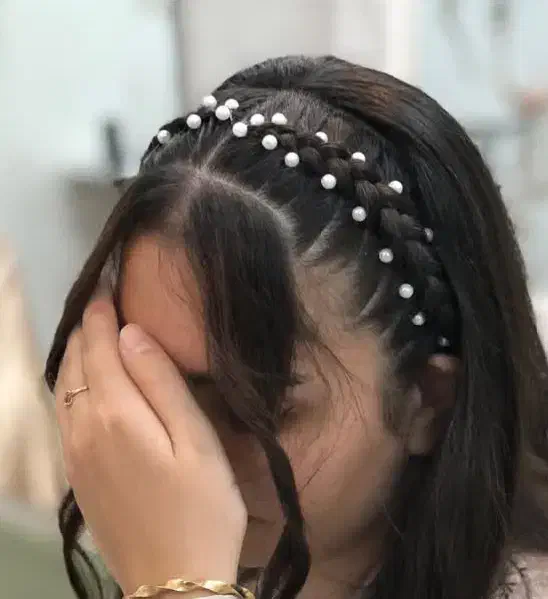 کوتاهی موو بافت مووکس واصلاح صورت|خدمات آرایشگری و زیبایی|رشت, معلم|دیوار